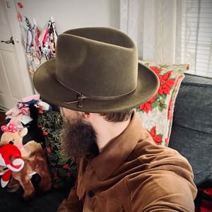 Meet your Posher, Dan